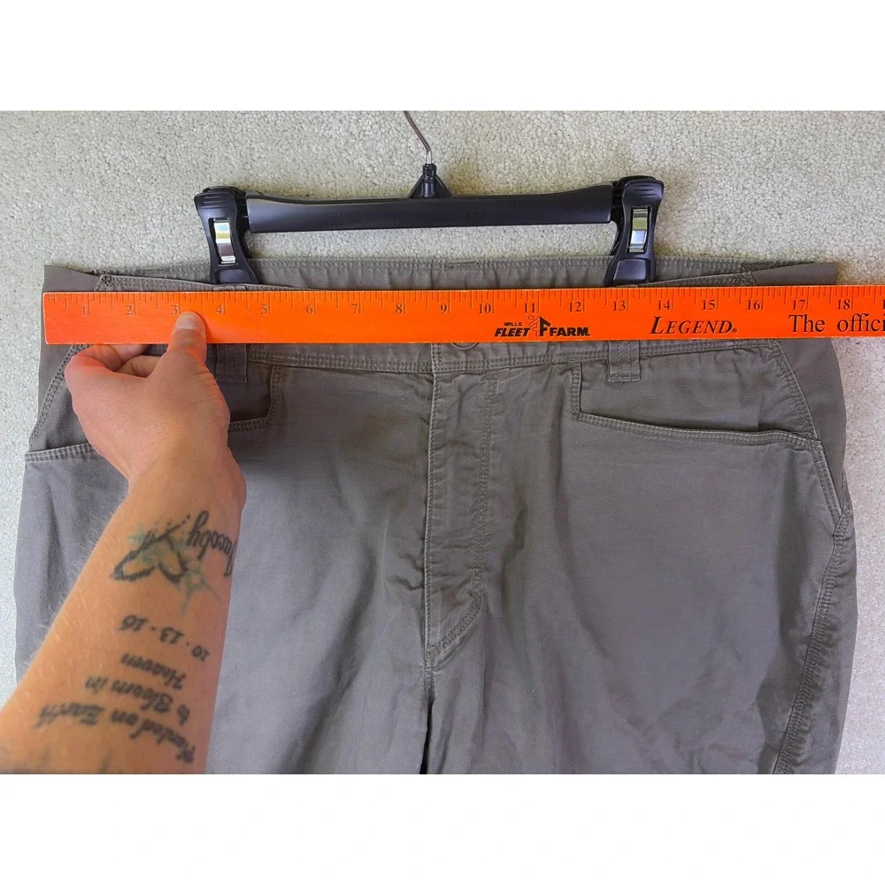 The North Face Shorts Mens Large Brown (Fits 36x10) Cotton Blend Hiking Trail